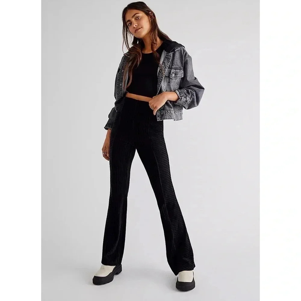 New Free People Slim Pull-On Velvet Flare Pants Black XS - Picture 11 of 14